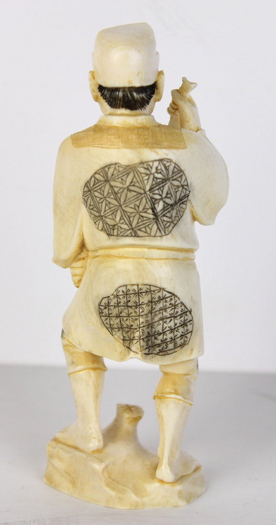 Ivory-sculptures-dramblio-kaulo-skulpturos-6.JPG