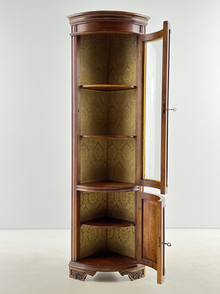 HK0945 vitrina 4.jpg