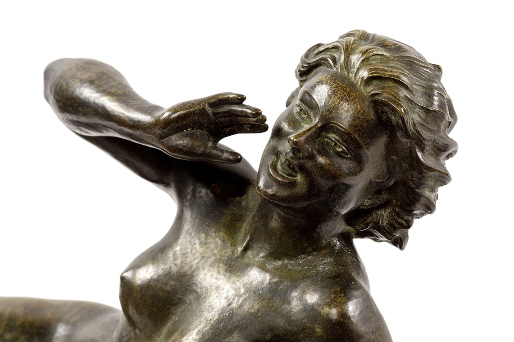 Broznine-skulptura-bronze-sculpture-woman-5.JPG