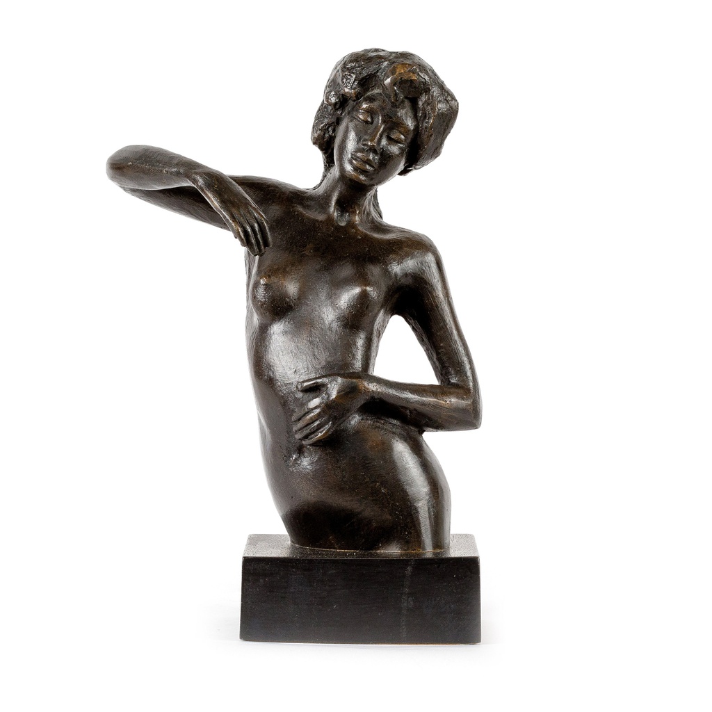 Woman-bronze-sculpture-bronzine-skulptura-1.jpg