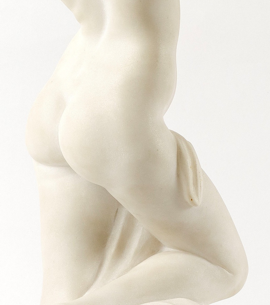 Marble-sculpture-marmurine-skulptura-8.jpg