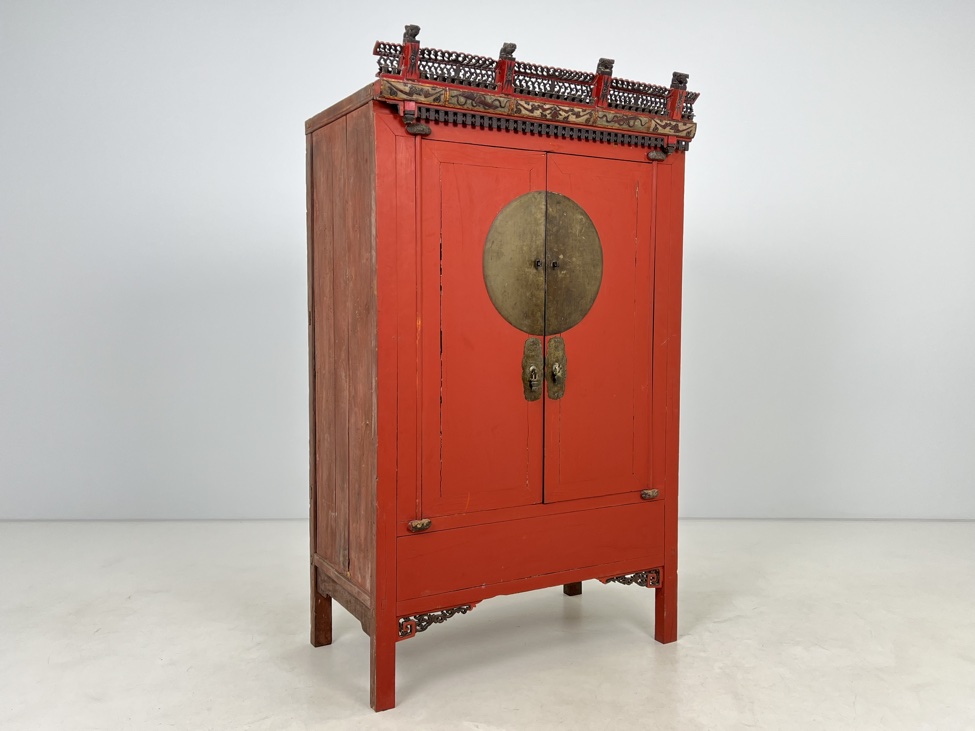 HK0875 komoda 3.jpg