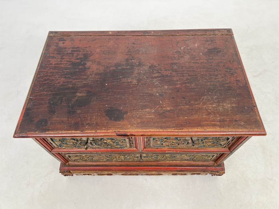HK0913 komoda 5.jpg