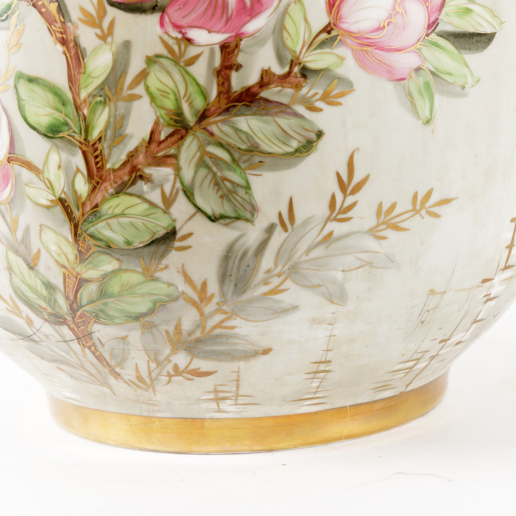 Porcelain-vase-porcelianine-vaza-5.jpg