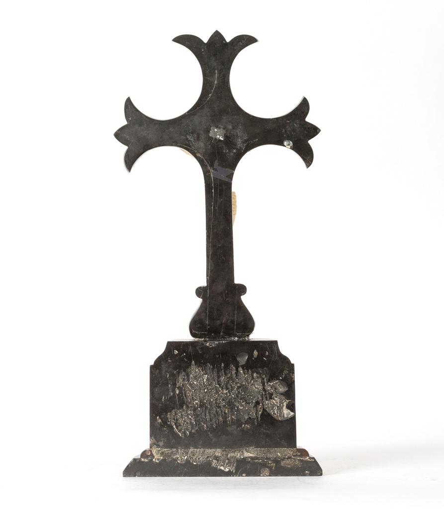 Ivory-Christ-crucifix-wooden-cross-medinis-kryzius-su-dramblio-kaulo-Kristus-5.jpg