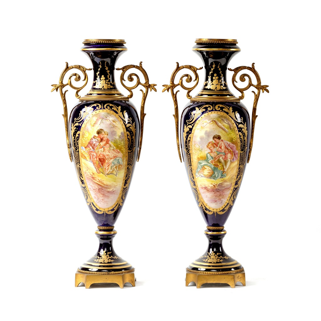 Porcelianines-vazos-porcelain-vases-1.JPG