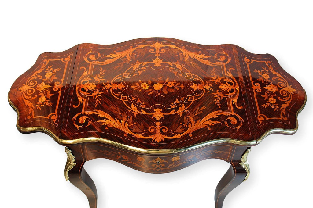 rococo-table-marquetry-staliukas-8.jpeg