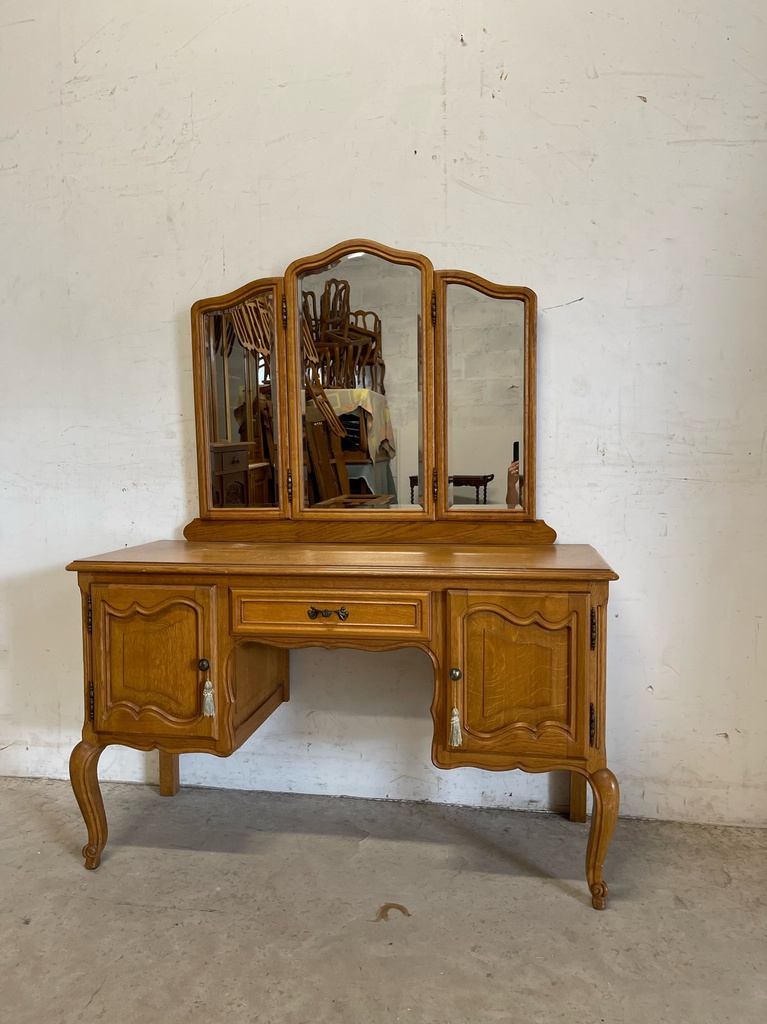Boudoir Table