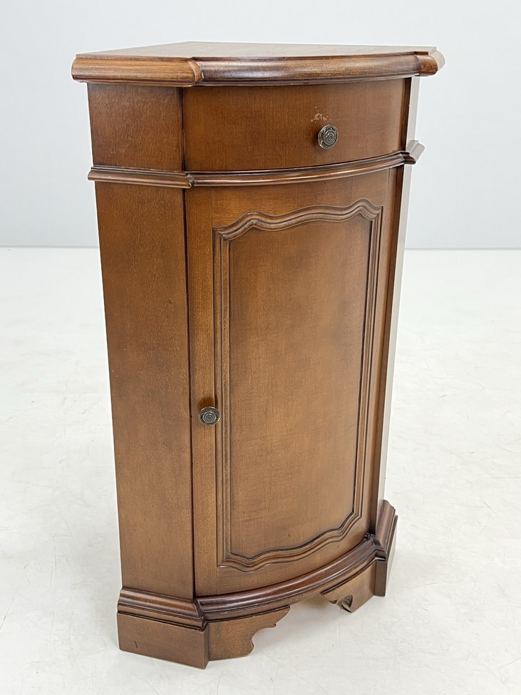 Corner Cupboard